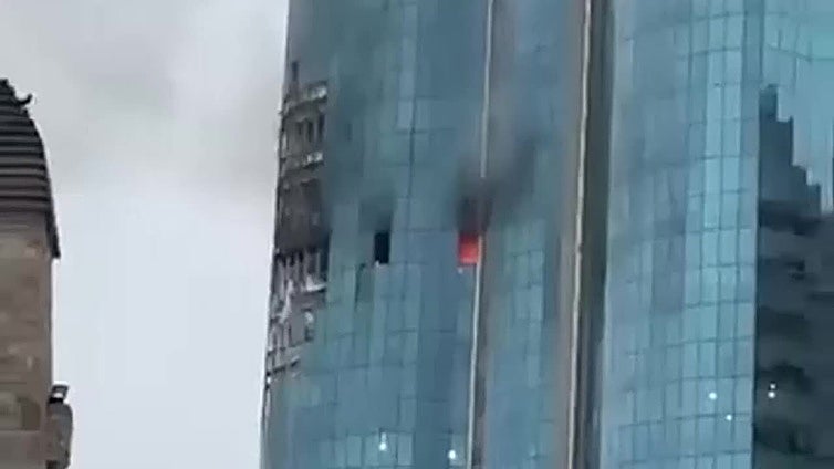 Un dron ucraniano impacta contra un rascacielos en la capital de Chechenia