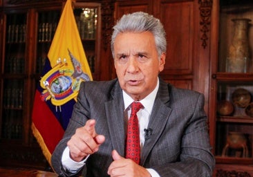 El expresidente Lenín Moreno, su esposa y el exembajador chino en Ecuador, llamados a juicio por cohecho