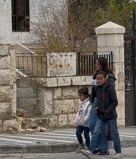 Secondary image 2 - Malula fights to leave behind the death and destruction caused by jihadists and regain the pulse of life