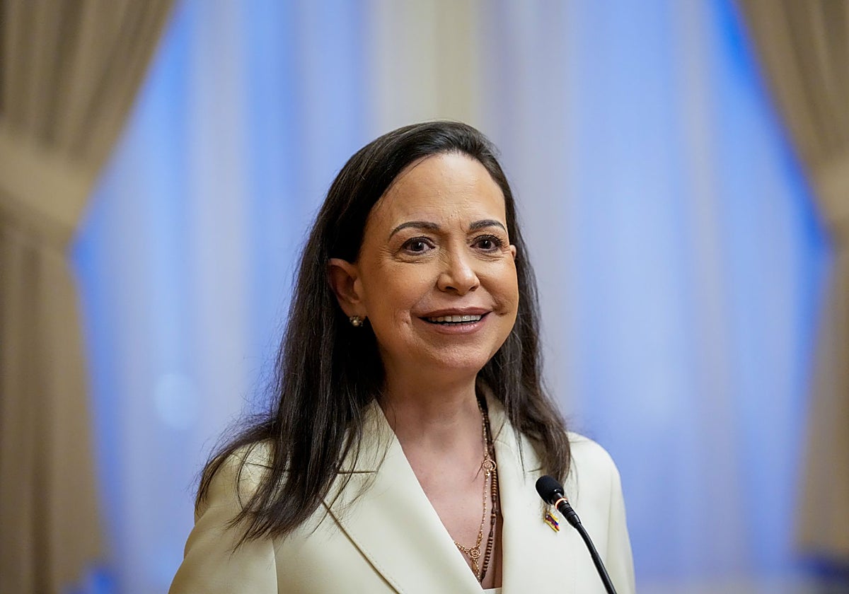 maria-corina-RHk0hpmtsf1wKogCDDBSTII-1200x840@diario_abc.jpg