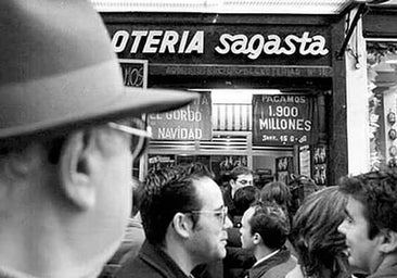 Ruta en busca del 'Gordo de la Navidad': estas son las administraciones de Lotería más populares de Andalucía