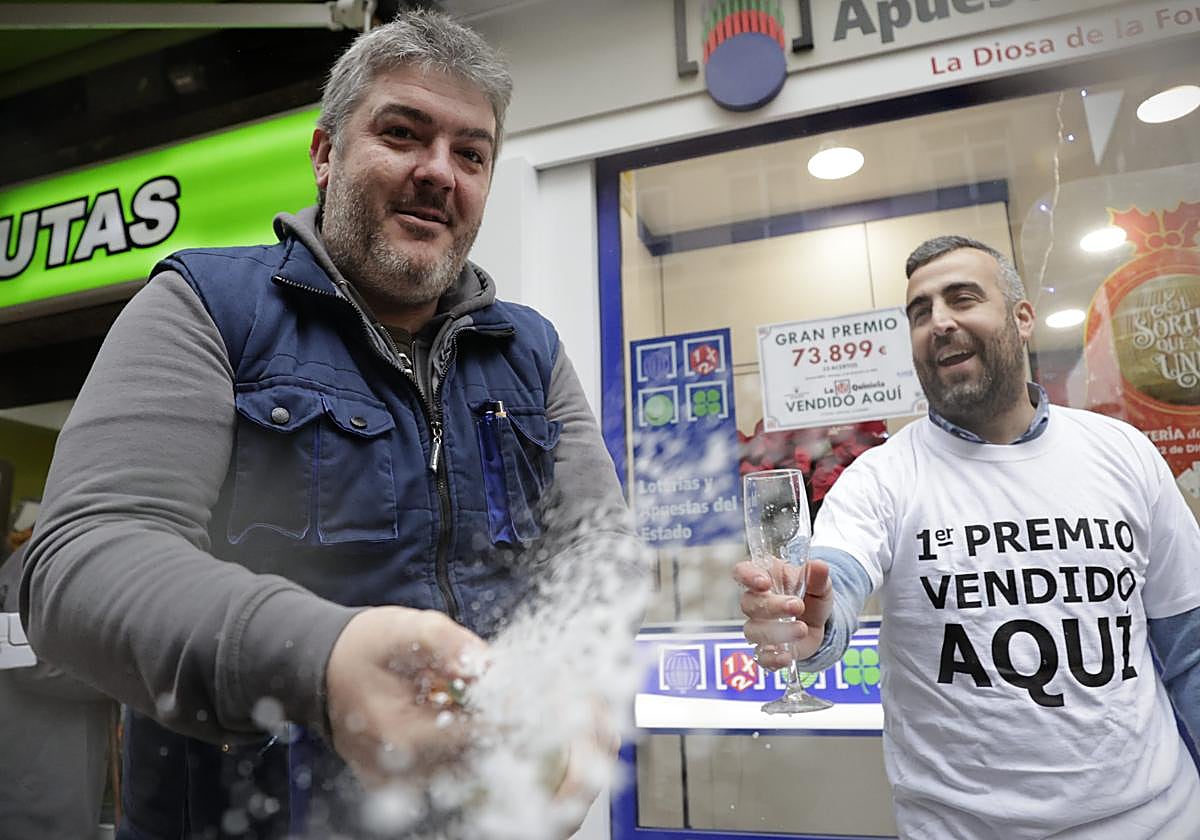¿Por qué un décimo de la Lotería de Navidad puede tener más de un premio?