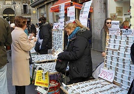 Cómo cobrar un décimo de lotería de Navidad si lo he perdido