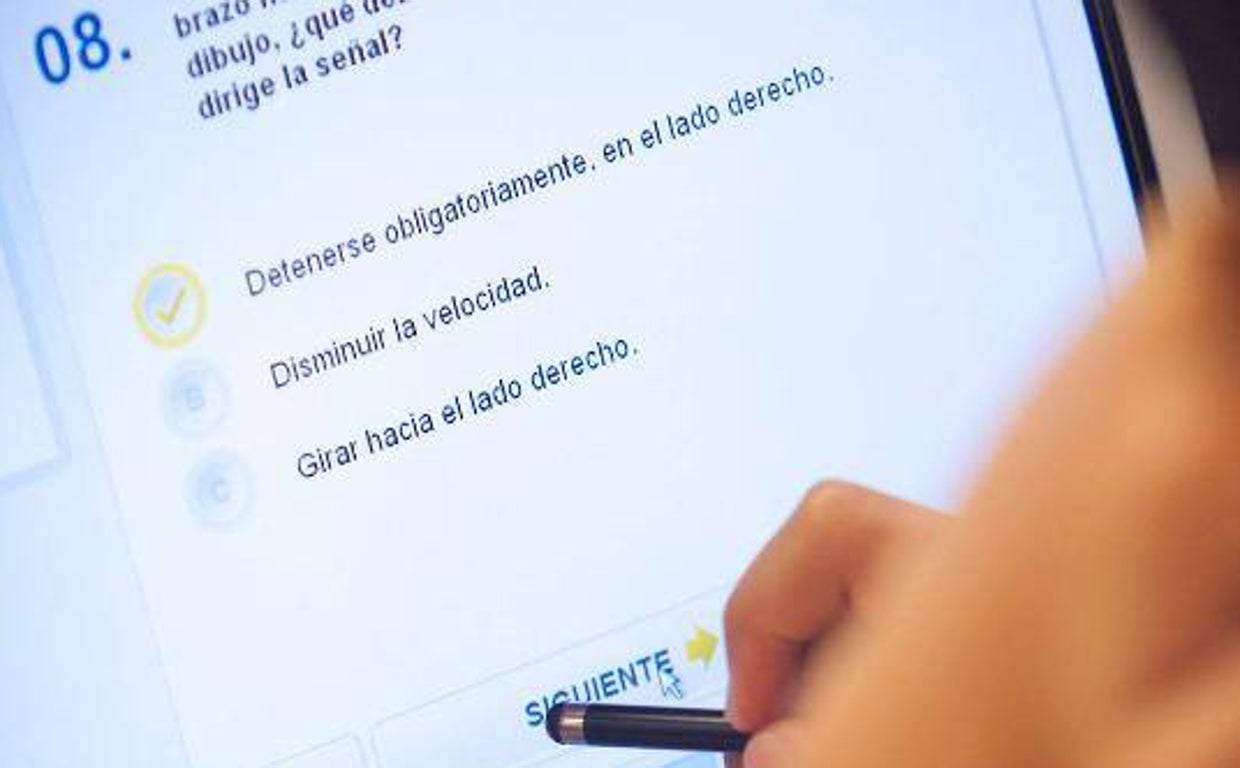 Comprueba si acertarías las preguntas más falladas del carné de conducir