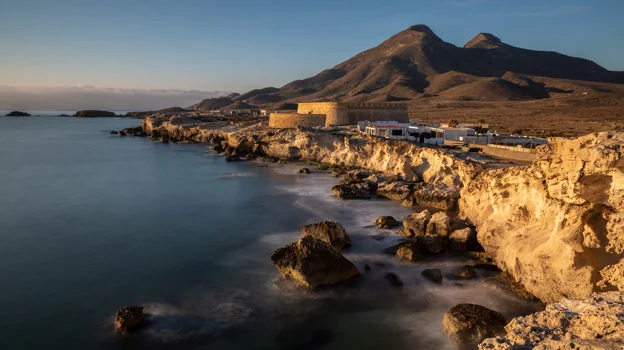 Cabo de Gata passes through idyllic coastal towns