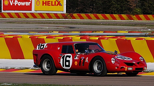 En la actualidad se le puede ver en las competiciones más importantes de clásicos