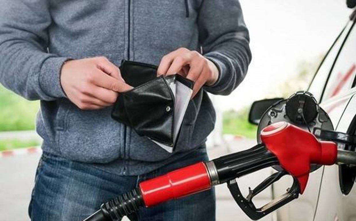 Marchas cortas y el motor como freno: Trucos para ahorrar combustible