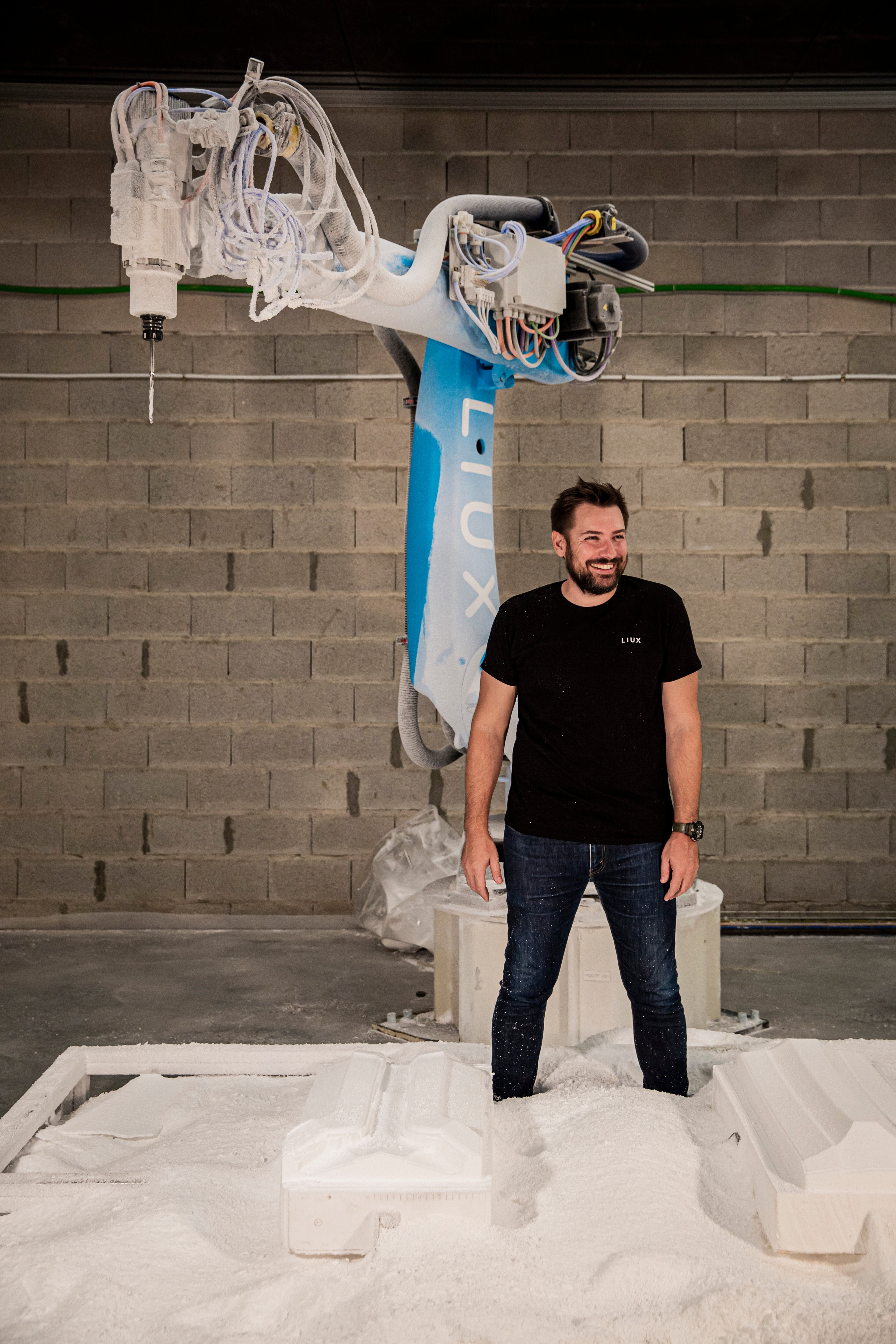 Los robots se encargarán de fabricar los moldes en 3D que sustituyen a las matrices de chapa