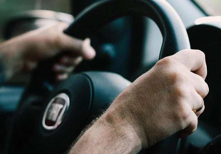 El aviso de la DGT sobre el peligro de esta enfermedad al volante: «También afecta a la seguridad vial...»