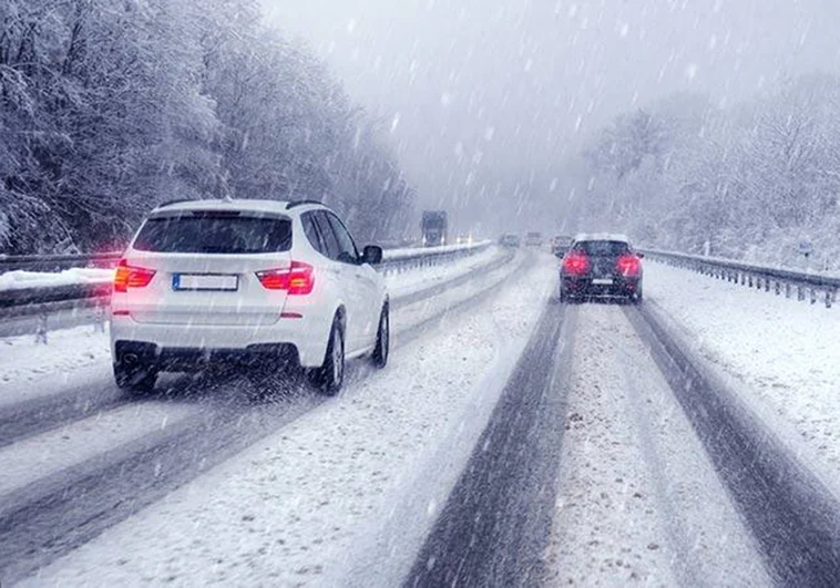 Los consejos de la DGT para conducir con nieve de forma segura