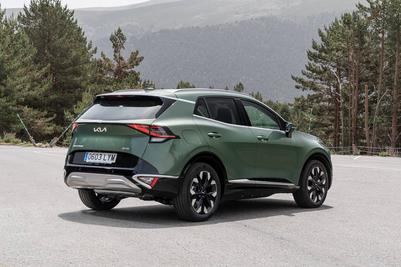 Kia ha desarrollado una variante específicamente para Europa del Sportage de quinta generación, con unas dimensiones y proporciones ideales para las carreteras europeas, con una distancia entre ejes de 2.680 mm, una anchura de 1.865 mm, una longitud de 4.515 mm y una altura de 1.650 mm.