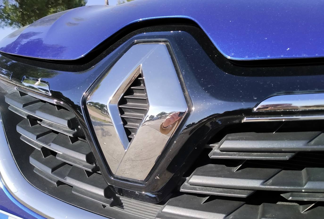 El frontal del modelo Mild Hybrid y el Híbrido  enchufable es idéntico