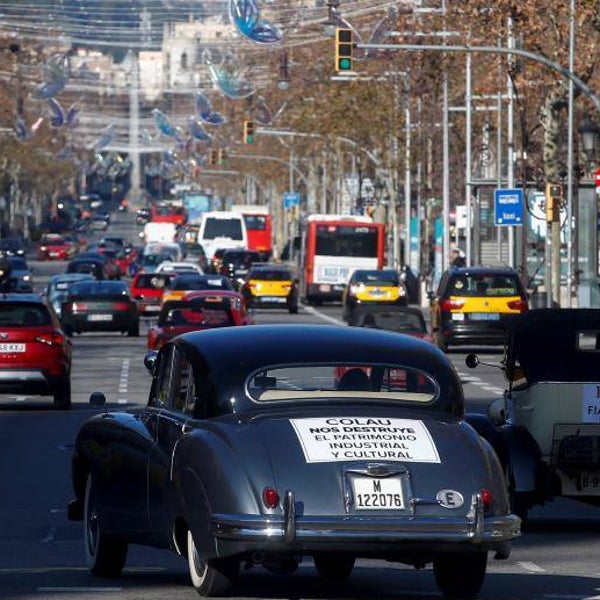 Esta matrícula no permitida te puede costar una multa de la DGT