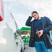 Este nuevo curso gastarás hasta 10 euros más por llenar el depósito del coche