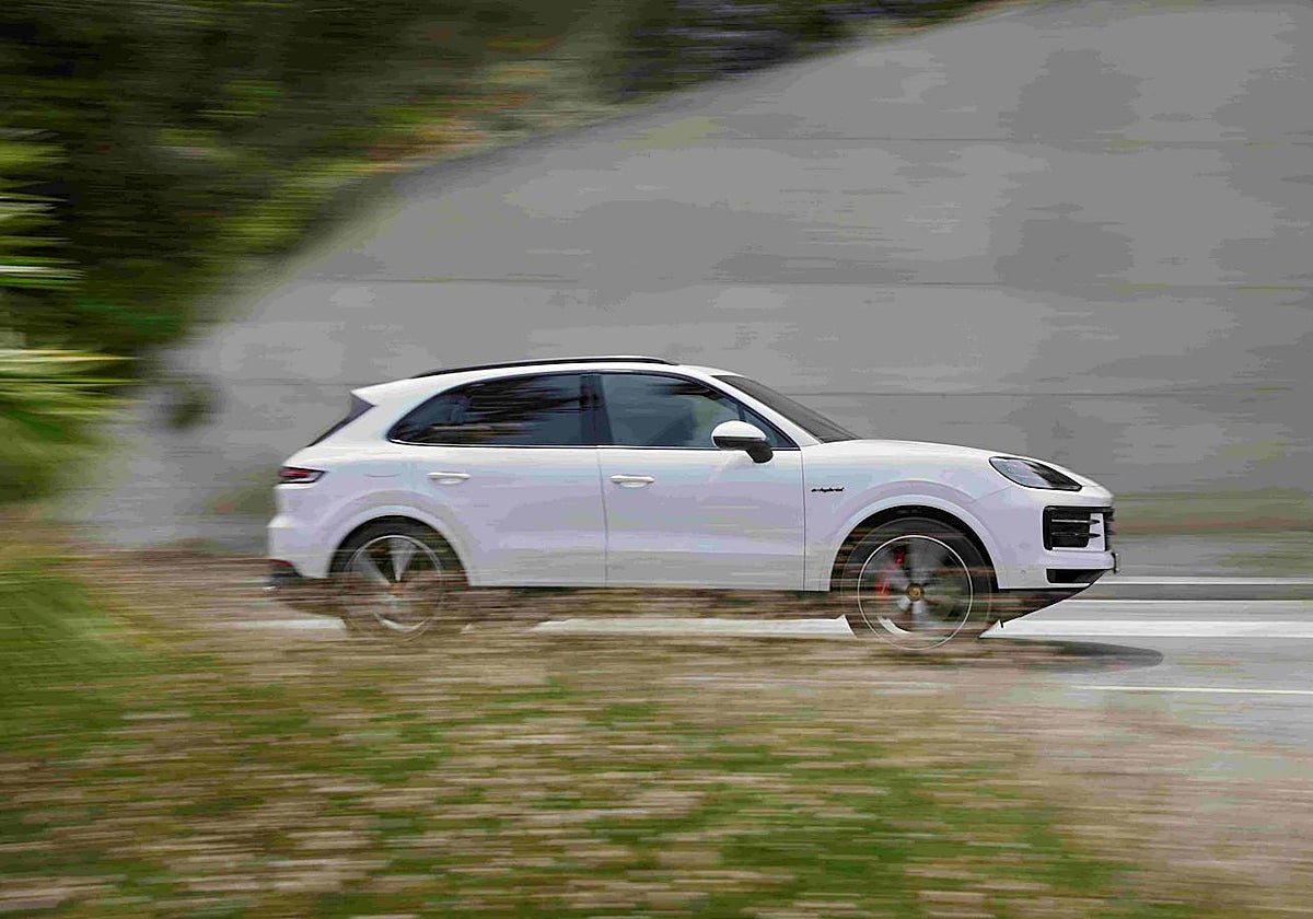 Tercera versión híbrida enchufable