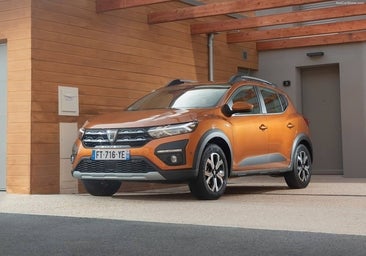 Dacia Sandero recupera el trono de los coches más vendidos en España