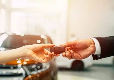 Los españoles se ven forzados a adquirir un coche de más de diez años