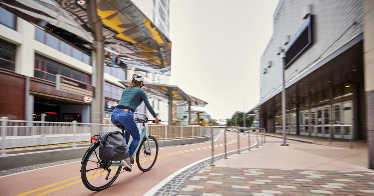 Adiós al transporte público: 5 accesorios para sacarle el máximo partido a  tu bicicleta