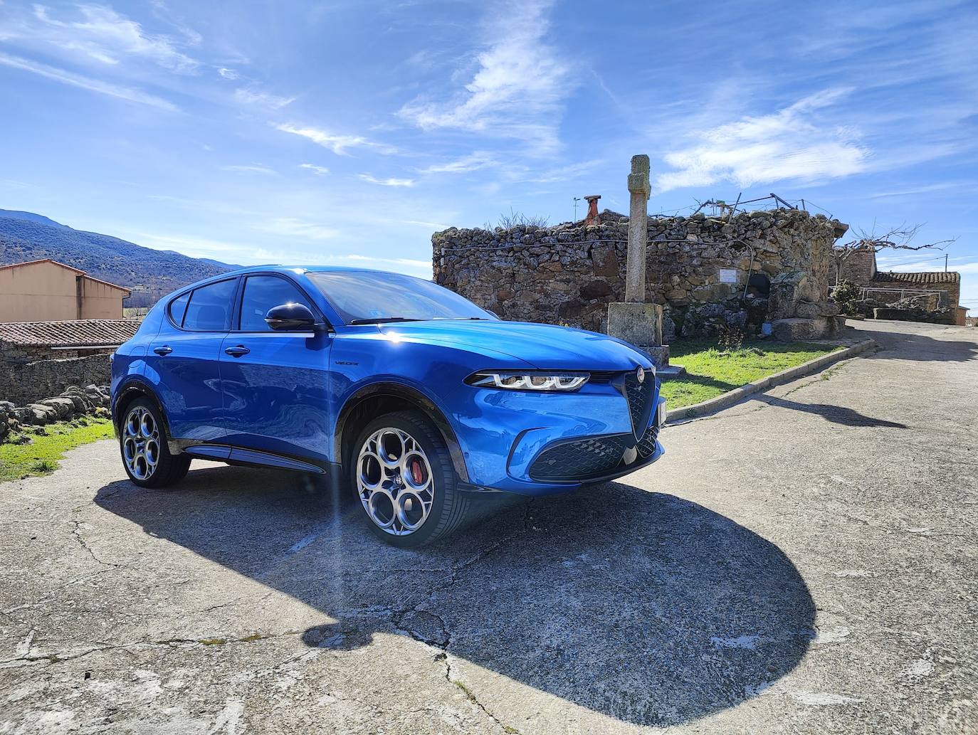 Tonale Plug-in Hybrid Q4, una expresión de “deportividad eficiente” y el primer paso hacia la deportividad del futuro.