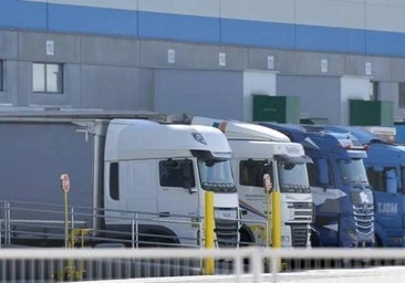 Cómo reconocer si vamos detrás de un transporte de Mercancías peligrosas en coche