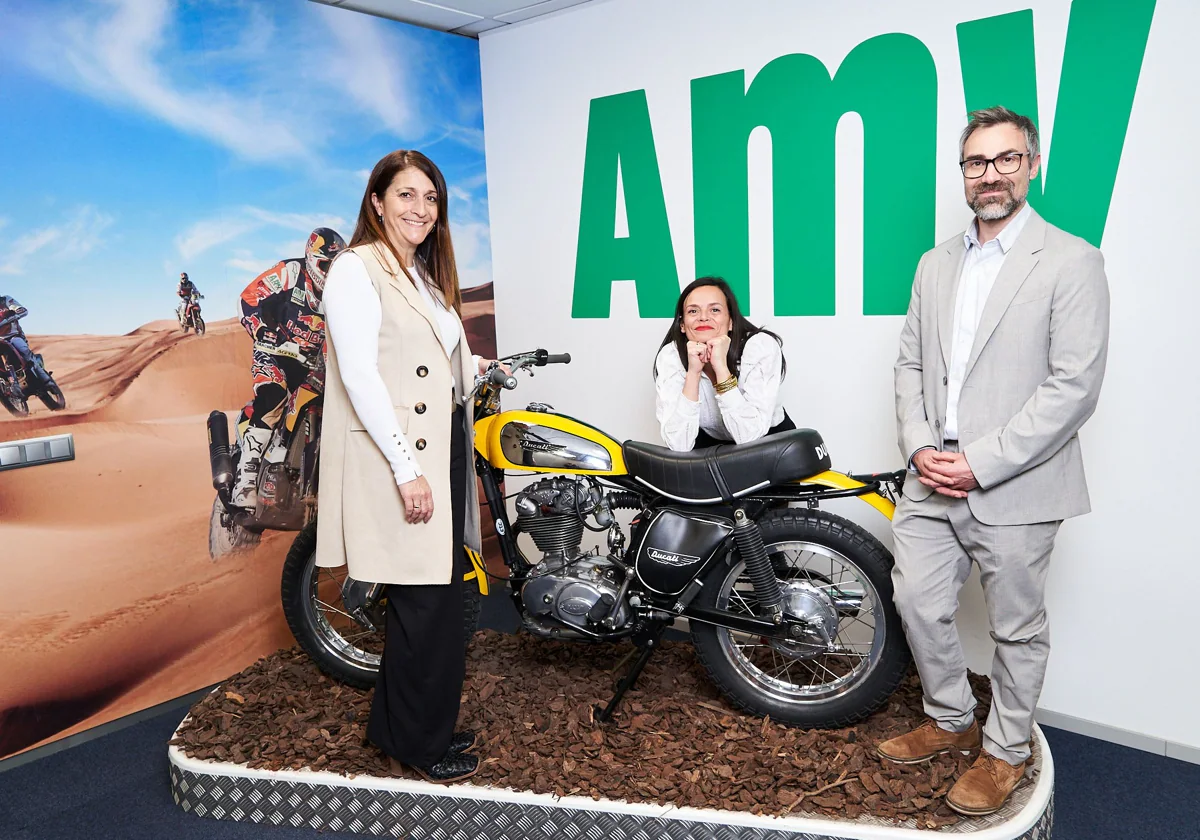 Los directivos de AMV apoyan la moto