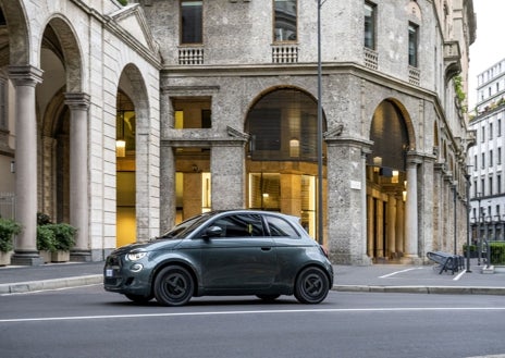 Imagen secundaria 1 - Fiat 500e Giorgio Armani