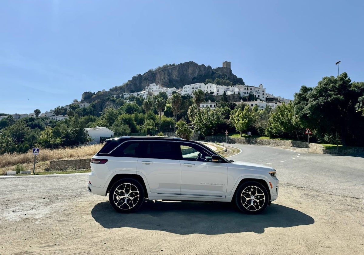 Grand Cherokee 4xe Summit