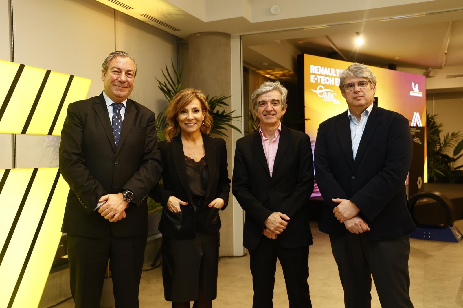 José Portilla (Sernauto), Mireia Arroyo (Gestamp), Gerardo Cabañas y Fernando Miguélez (Ganvam)