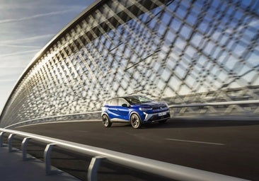 Renault lidera en España, pero estos otros coches son los más vendidos en febrero