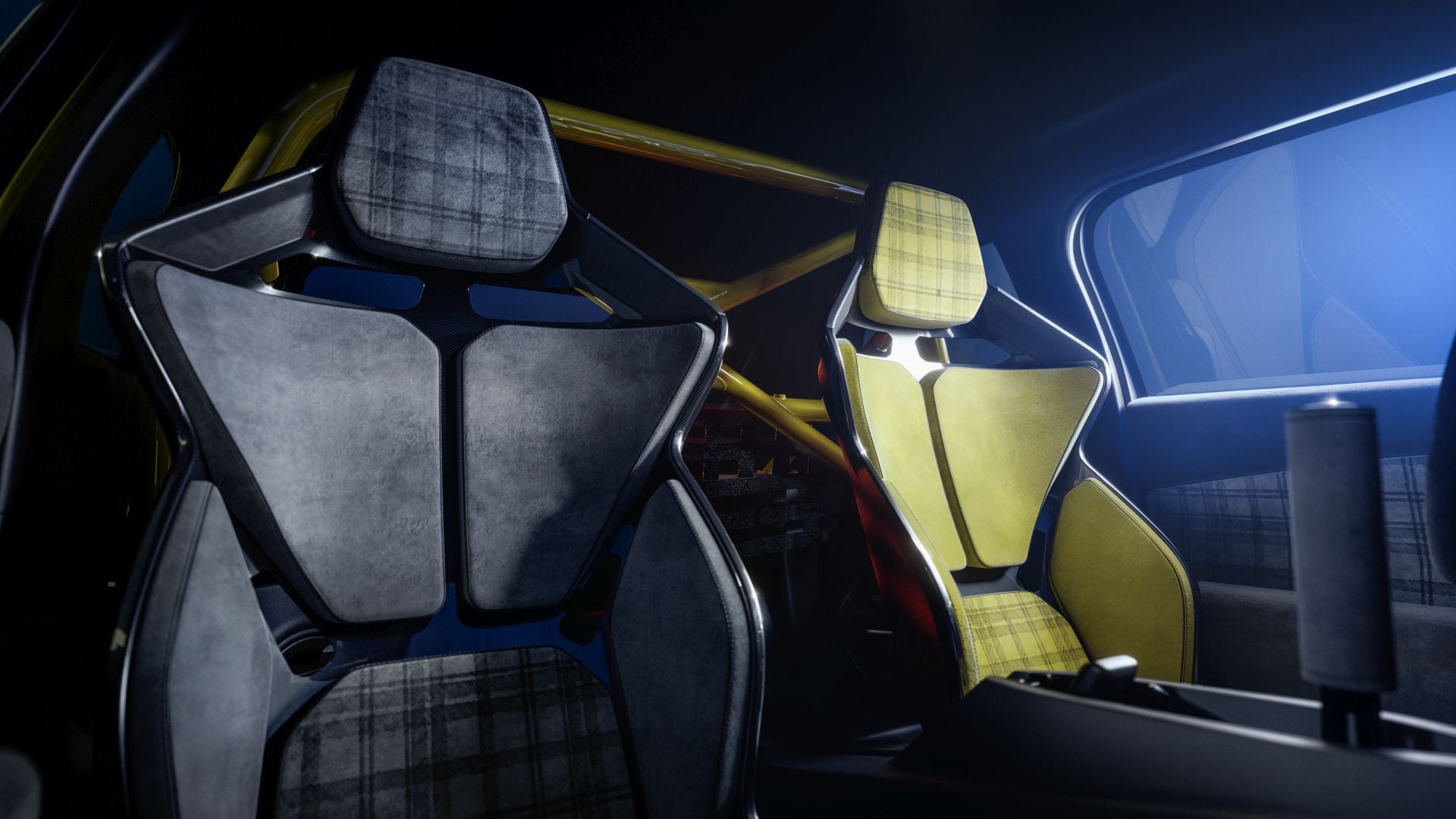 Basado en una plataforma creada a medida y adaptada a sus ambiciones y prestaciones, Renault 5 Turbo 3E es el resultado de una colaboración entre los equipos Renault, Alpine Cars y colaboradores que han aportado su experiencia y conocimientos sobre elementos clave como los motores en rueda y la superestructura de fibra de carbono.