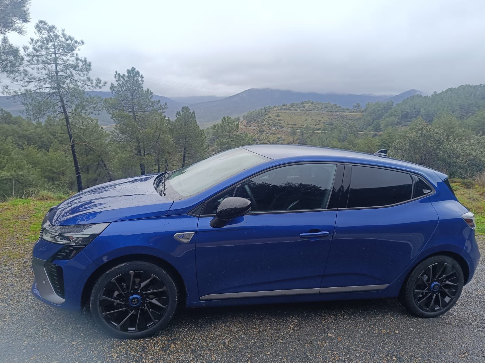 Clio Esprit Alpine: precisión, deportividad y placer al volante