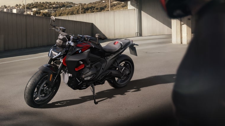 La nueva BMW R 1300 R se convierte en la naked bóxer más potente de la historia