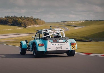 Los vehículos de la Caterham Academy de 2026 utilizarán motores fabricados en Valladolid
