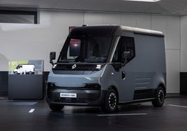 Sin duda la nueva Estafette E.Tech es, de las tres novedades, la más llamativa exteriormente