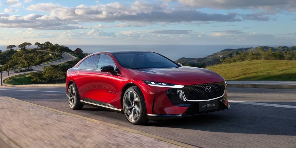 Mazda celebra 25 años en España con la apertura de su 'Crafted in Japan House'