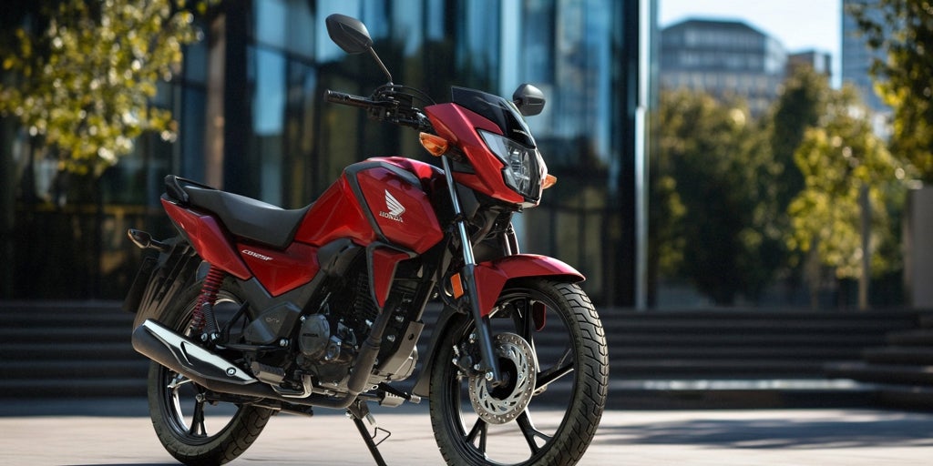 Nueva Honda CB125F: rediseño y más tecnología para la robusta moto de iniciación