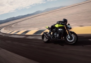 Triumph riza el rizo de la deportividad con esta Speed Triple 1200 RX Limited Edition