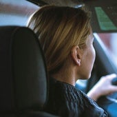 Los peatones, camiones y señales o carteles son los elementos que más estresan a los conductores
