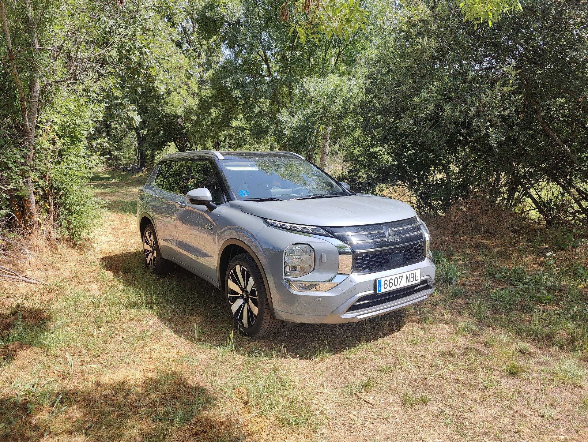 El Outlander PHEV, listo para el 80% de su carga en apenas 32 minutos con CHAdeMO.