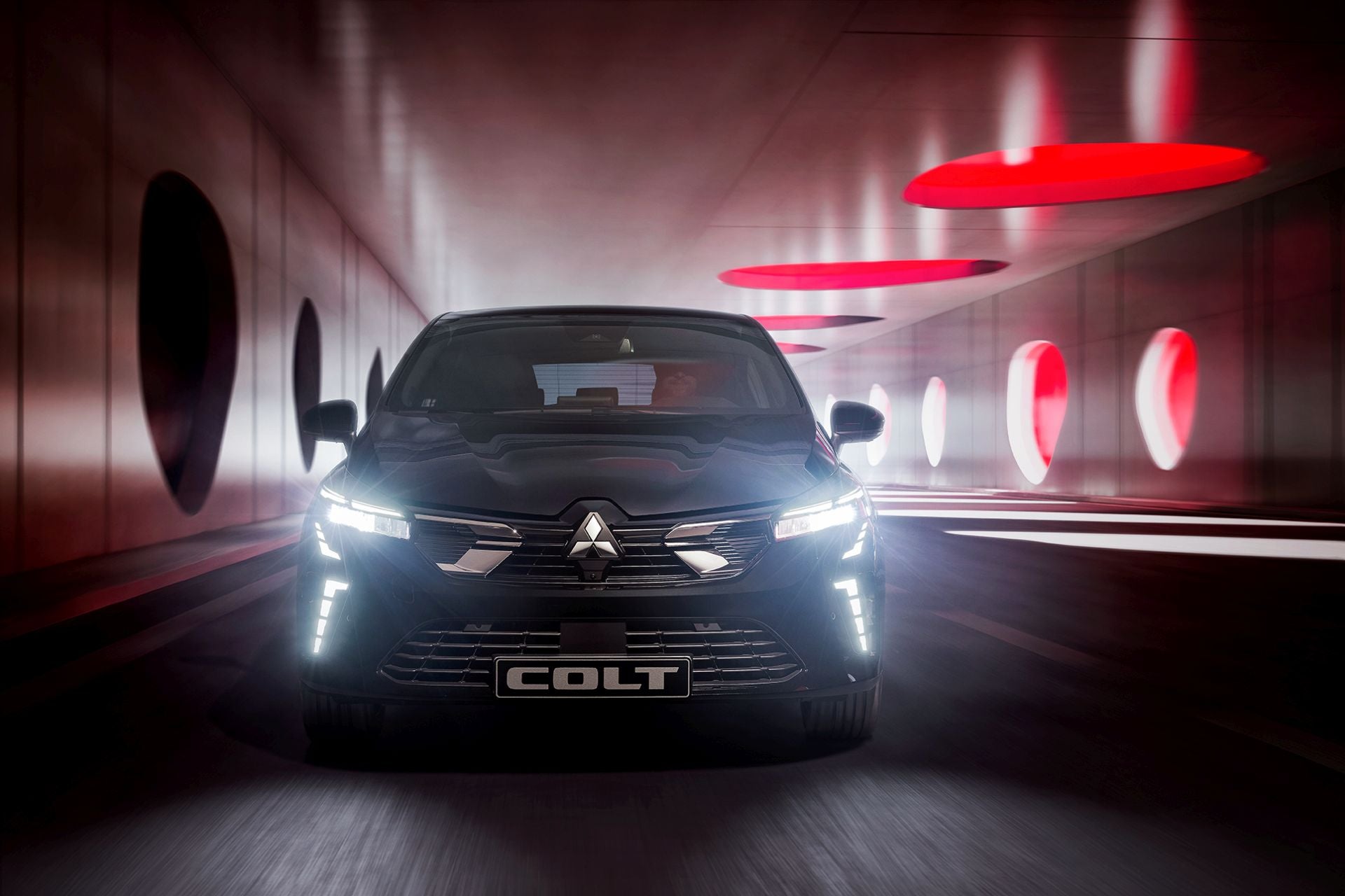 El nuevo Colt es la séptima generación de un modelo icónico que se presentó por primera vez en 1962, acumulando más de 1,2 millones de unidades vendidas en Europa desde 1978.
