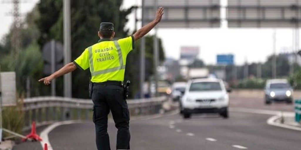 La DGT intensifica vigilancia en verano: ¿qué multas son más comunes?