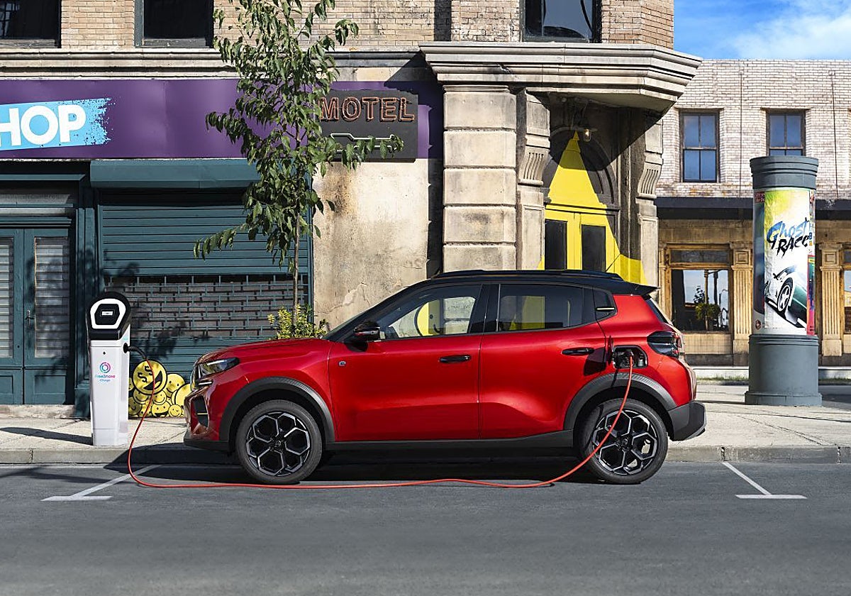 Más de la mitad de los españoles (57,2%) sigue prefiriendo un coche nuevo