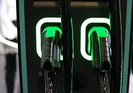 La transición al vehículo eléctrico en Europa: Un camino lleno de obstáculos, según ACEA