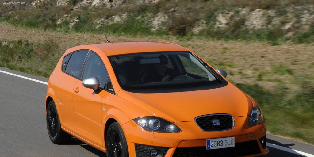La mitad de los coches de España tienen más de 15 años de edad