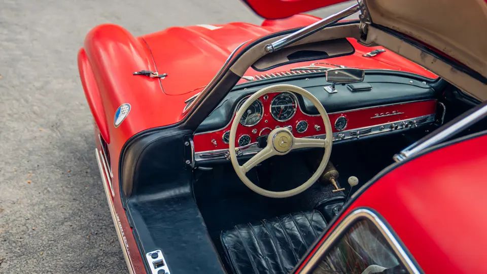 En 1957, el coche pasó a Leonard “Chick” Butscher, empresario de Florida que lo inscribió en varias carreras regionales.