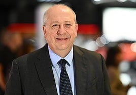 Imparato (Stellantis): «Urge actuar para salvar la industria automotriz europea»
