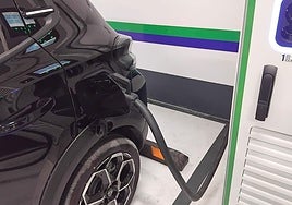 Los vehículos electrificados duplican sus ventas en septiembre