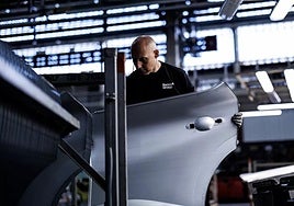 Factoría de Carrocerías de Renault en Valladolid: de clásicos como el 4/4 a la Inteligencia Artificial