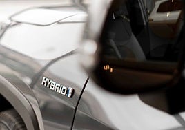 Ojo con los coches híbridos: estas son las averías más caras
