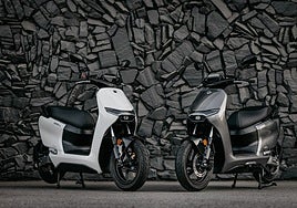 Zero Motorcycles sorprende en EICMA desvelando su primer escúter, el LS1
